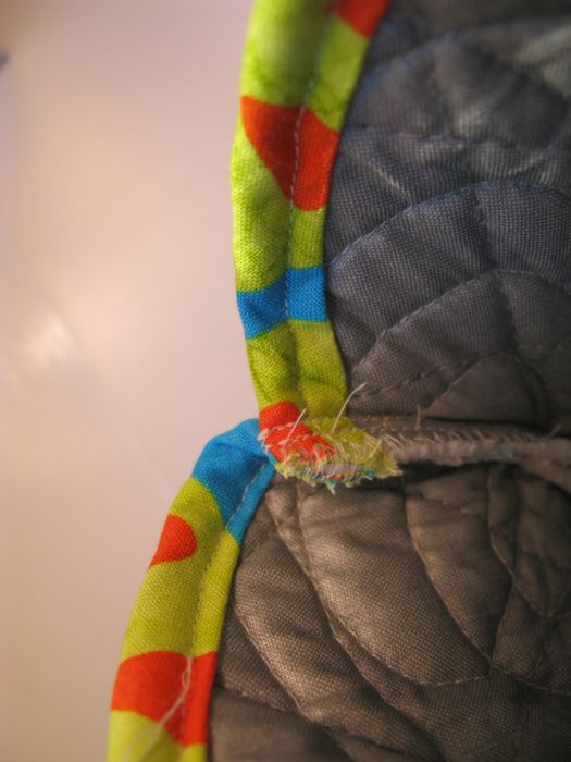 Hot Mitt binding joining