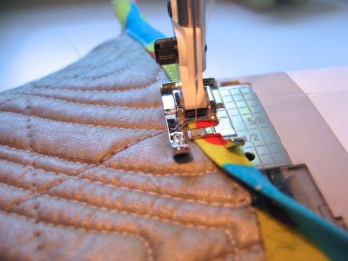 Stitching Bias Tape Hot Mitts