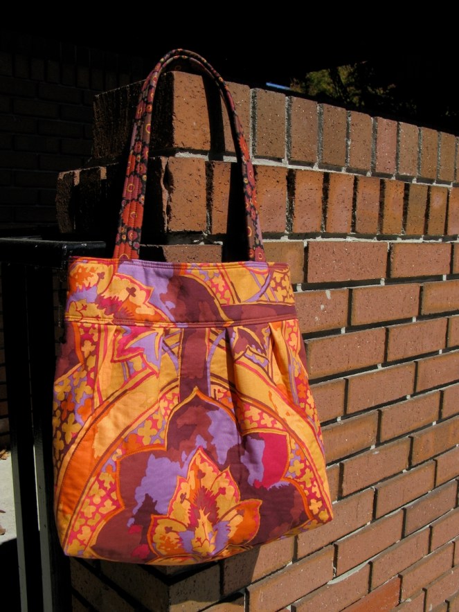 Autumn Tote and Center&nbsp;Square