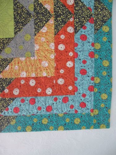 Juxtaposition_corner