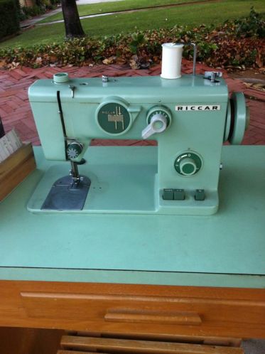 Green Sewing Machine