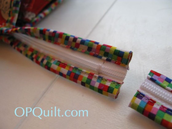 Mini Sew Together Bag_4h zipper end