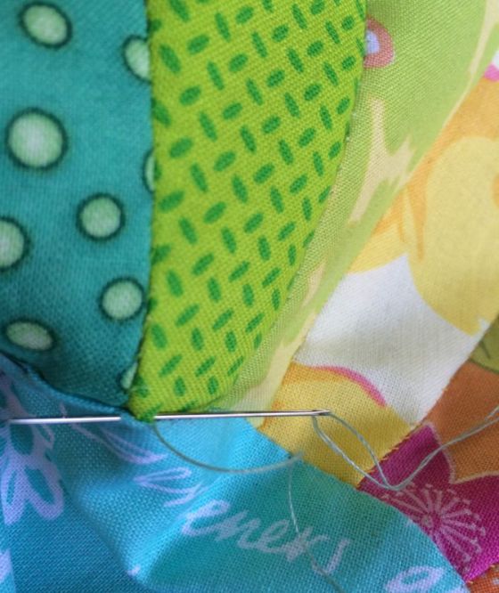 Applique split the fold