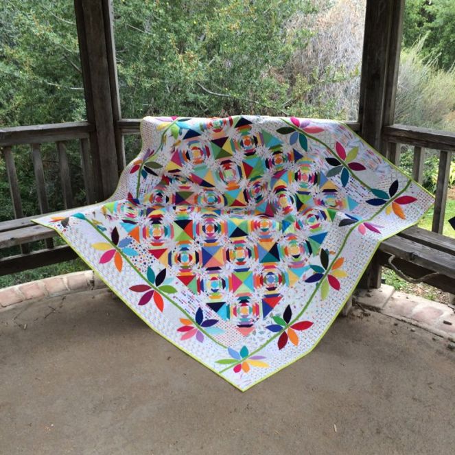 Pineapples and Crowns_lounging around