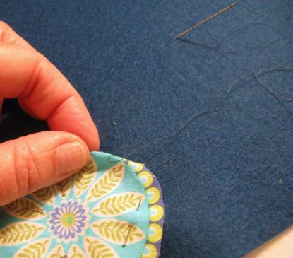 OhChristmasTree2_flowers1