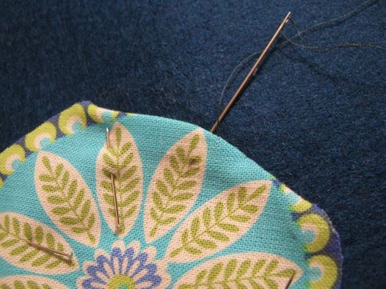 OhChristmasTree2_flowers2