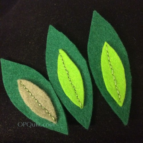 ohchristmastree3_leaves3