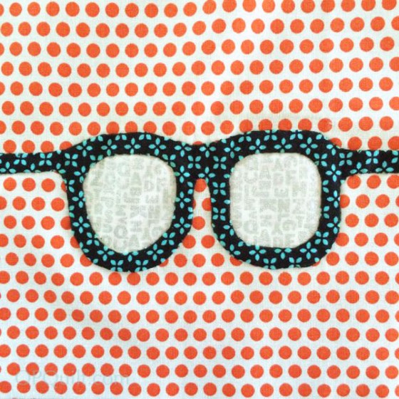 UppercaseFabricSunglasses