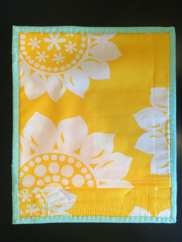 Tiny Sailboat Quilt_back