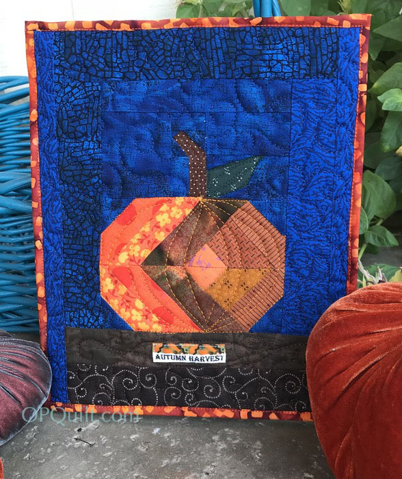 Tiny Pumpkin Quilt_front