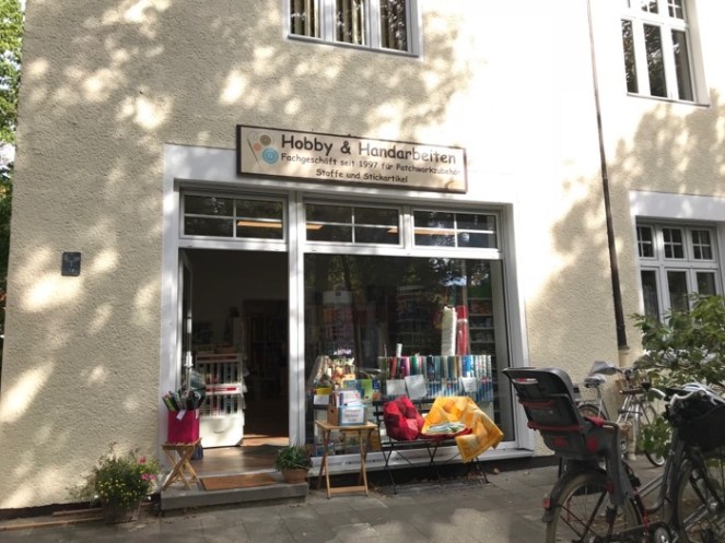 Evelinde Fabric Shop1