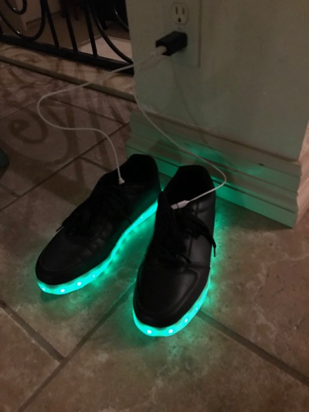 AustinTX_2pluginshoes