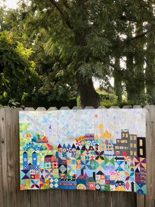 mysmallworld2019_final full top