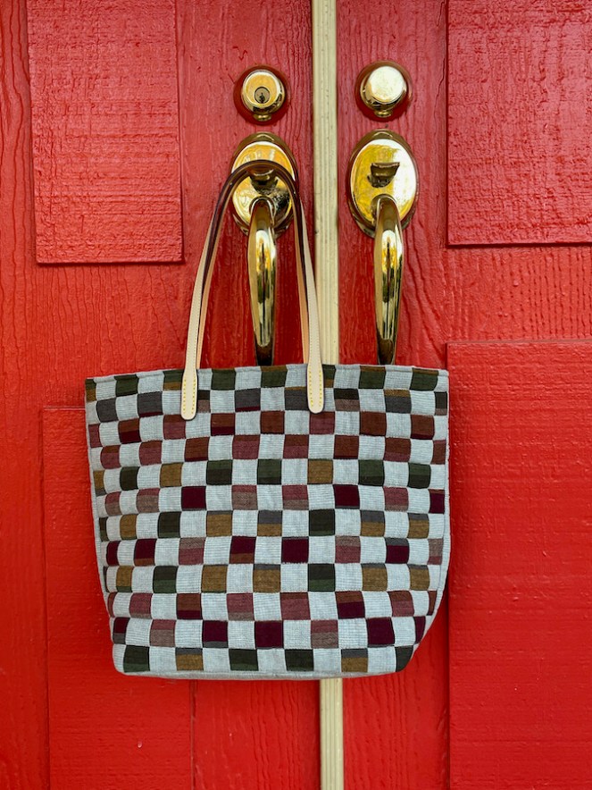 The Tale of the Chess&nbsp;Bag